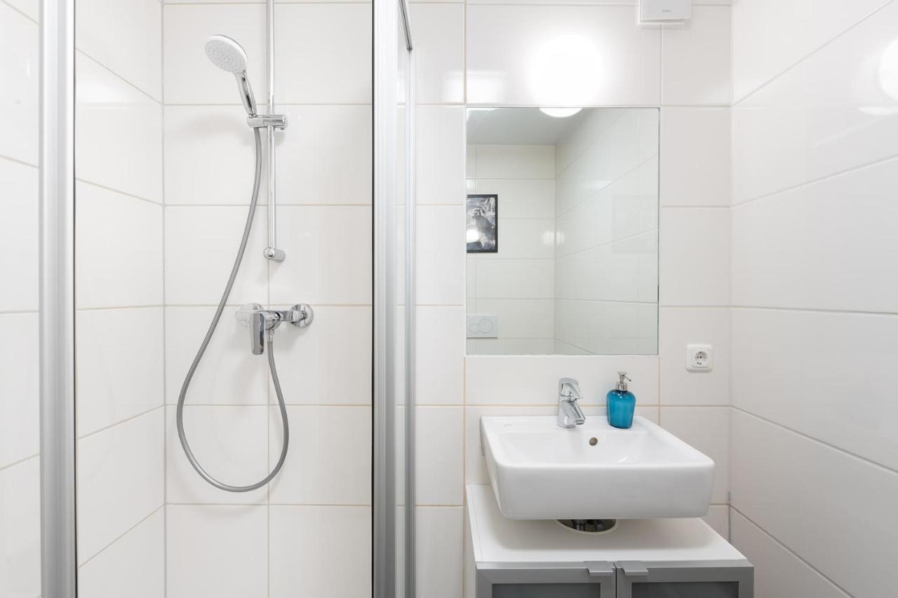 ميونيخ Marienplatz Apartment 2 Bedrooms Living Room Kitchen المظهر الخارجي الصورة